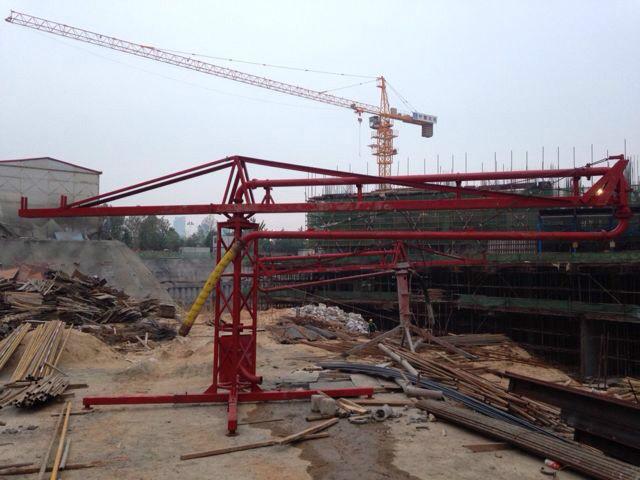 手動布料機(jī) 手動布料機(jī)